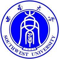 西南大学 logo